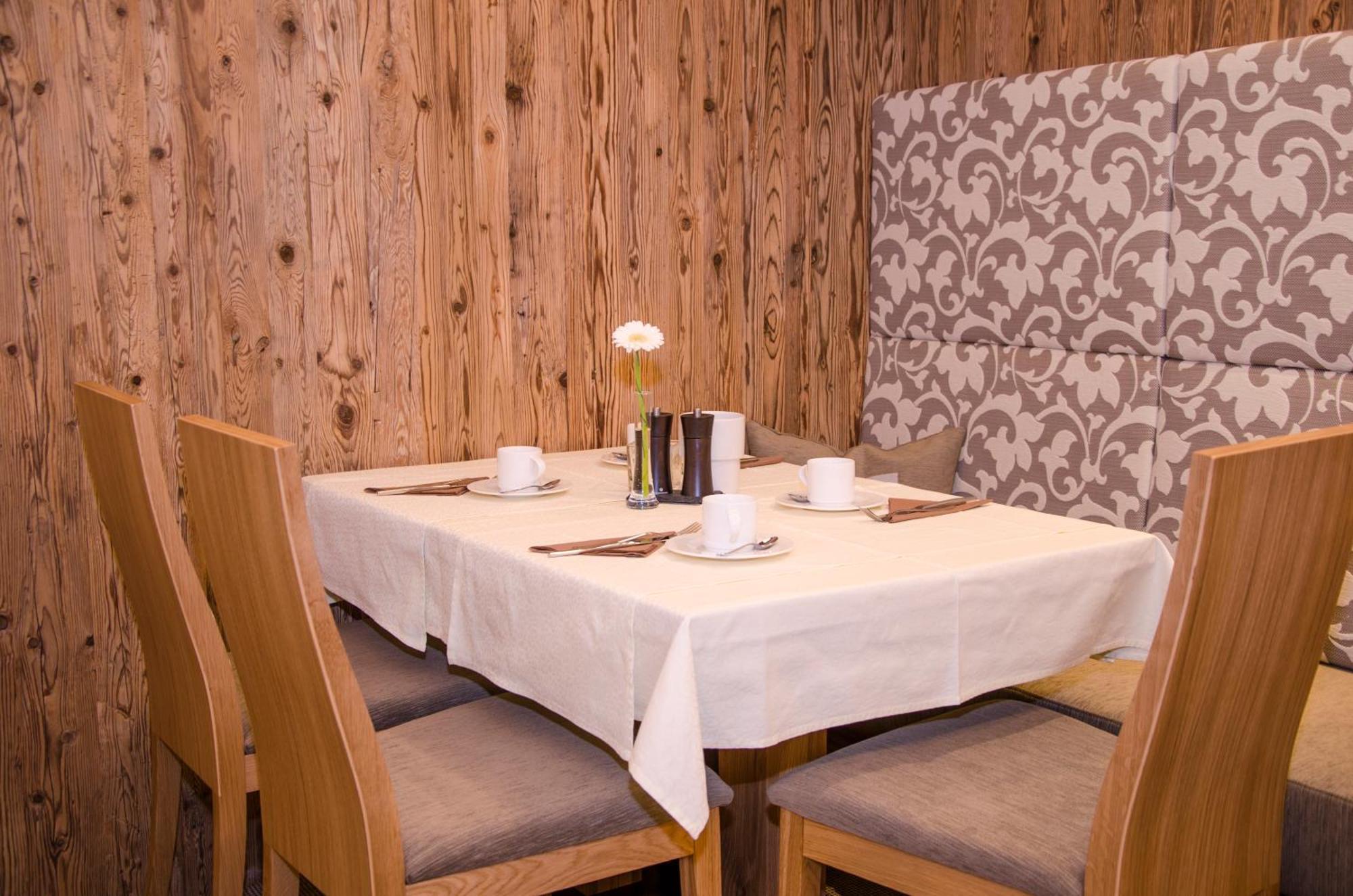 Hotel Garni Mirabell イシュグル エクステリア 写真