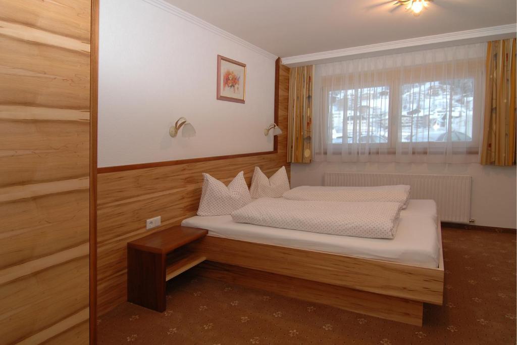 Hotel Garni Mirabell イシュグル エクステリア 写真